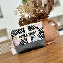 Load image into Gallery viewer, Danta Cosmetic bag