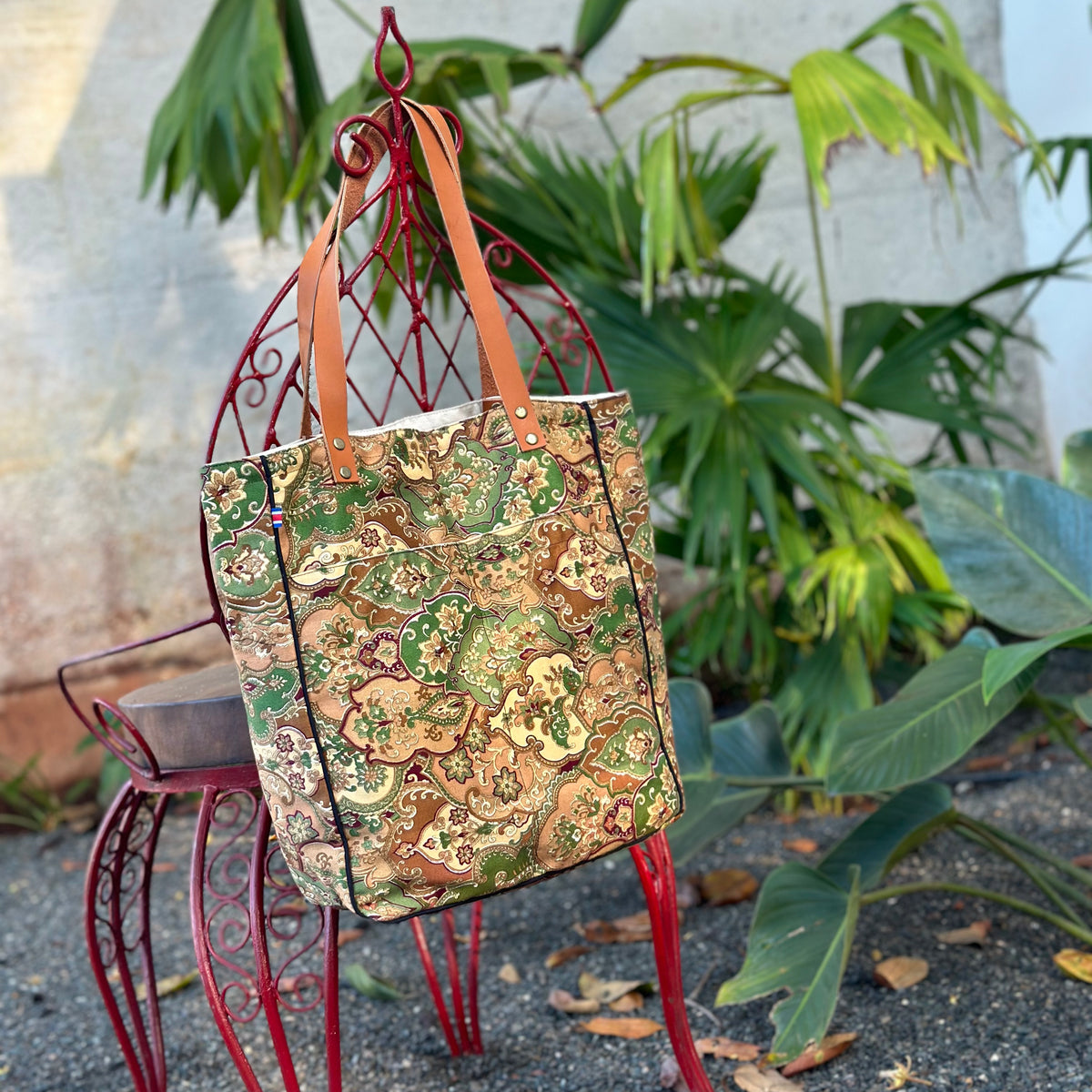 Royal Tapisserie incipient Bags