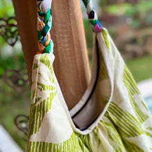 Cargar imagen en el visor de la galería, Bolso Papaya, impermeable