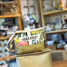 Load image into Gallery viewer, Danta Cosmetic bag