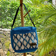 Cargar imagen en el visor de la galería, Bolso Cosmo, impermeable