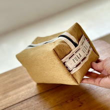 Cargar imagen en el visor de la galería, Indi liso, cosmetiquera impermeable