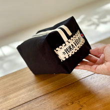 Cargar imagen en el visor de la galería, Indi liso, cosmetiquera impermeable