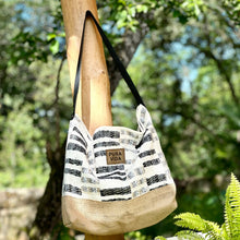 Cargar imagen en el visor de la galería, Bolso Juana
