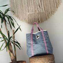 Load image into Gallery viewer, DALIA, waterproof tote bag