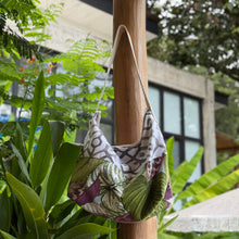 Load image into Gallery viewer, Rufina, waterproof