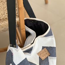 Cargar imagen en el visor de la galería, Bolso Juana