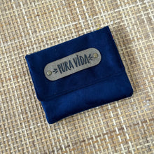 Cargar imagen en el visor de la galería, Tarjetero Pura Vida