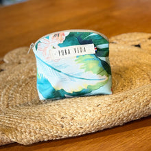 Load image into Gallery viewer, Cahuita, cosmetic bag