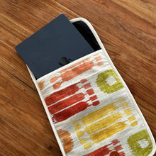 Cargar imagen en el visor de la galería, Kiwi, Funda para laptop