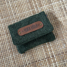 Cargar imagen en el visor de la galería, Tarjetero Pura Vida