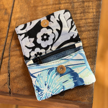 Load image into Gallery viewer, Card holder