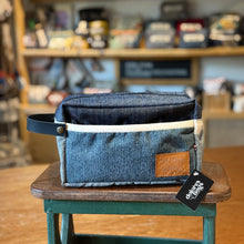 Load image into Gallery viewer, FELIX, shaving bag