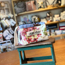 Load image into Gallery viewer, Salva, Cosmetic Bag