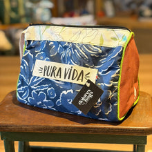 Load image into Gallery viewer, Salva, Cosmetic Bag