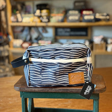 Load image into Gallery viewer, FELIX, shaving bag