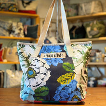 Cargar imagen en el visor de la galería, Roxy Bag, impermeable