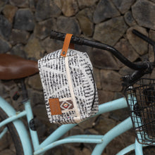 Load image into Gallery viewer, FELIX, shaving bag