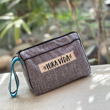 Load image into Gallery viewer, Salva Smooth Cosmetic Bag