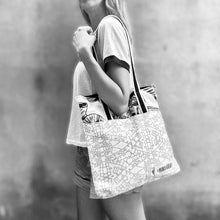 Load image into Gallery viewer, Tote Panama