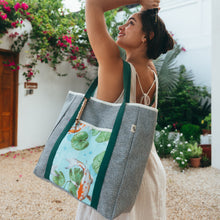 Cargar imagen en el visor de la galería, TOTE CLEMENTINA