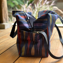 Cargar imagen en el visor de la galería, PAMPA, en set impermeable