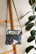 Load image into Gallery viewer, Camila, small bag