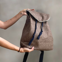 Load image into Gallery viewer, Lisa, waterproof classic backpack