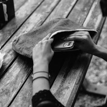 Cargar imagen en el visor de la galería, Ameli set estampado, impermeable