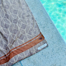 Load image into Gallery viewer, BEACH MAT