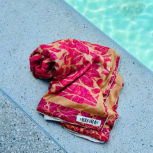 Load image into Gallery viewer, BEACH MAT