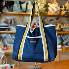Cargar imagen en el visor de la galería, NURIA, tote playero natural
