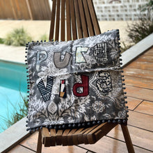 Load image into Gallery viewer, Pura Vida squared cushion
