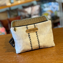 Load image into Gallery viewer, Cata bag
