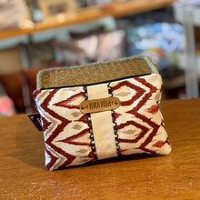Load image into Gallery viewer, Cata bag
