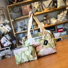 Load image into Gallery viewer, Maia, waterproof bag

