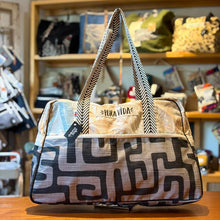 Cargar imagen en el visor de la galería, Travel, bolso de viaje
