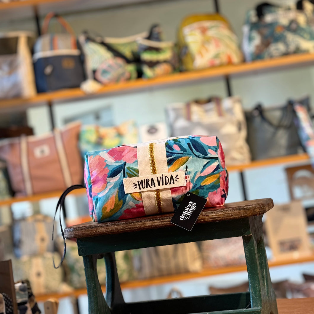 Indi, waterproof cosmetic bag
