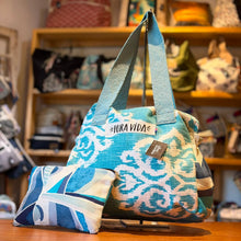 Load image into Gallery viewer, Maia, waterproof bag
