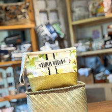 Load image into Gallery viewer, Danta Cosmetic bag
