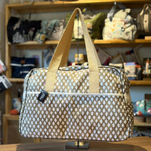 Load image into Gallery viewer, Valeria, travel bag
