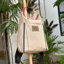 Load image into Gallery viewer, Arenal backpack, waterproof
