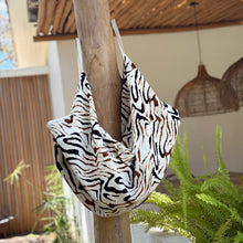 Load image into Gallery viewer, XL bag
