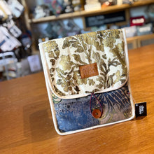 Cargar imagen en el visor de la galería, Kiwi, Funda para laptop
