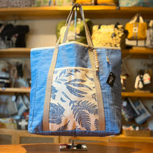 Cargar imagen en el visor de la galería, TOTE CLEMENTINA
