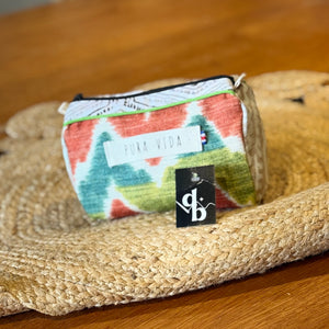 La negra, Cosmetic Bag