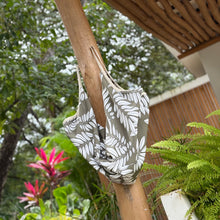 Load image into Gallery viewer, XL bag
