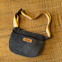 Cargar imagen en el visor de la galería, Belen, belt bag liso
