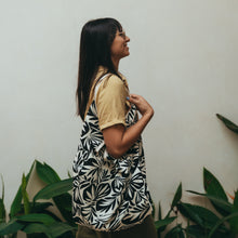 Cargar imagen en el visor de la galería, Bolso X.L.
