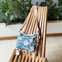 Load image into Gallery viewer, Printed Penca Bag
